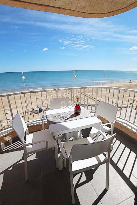 Apartamento Primera Linea Playa Centro De Guardamar Apartment Guardamar del Segura Bagian luar foto